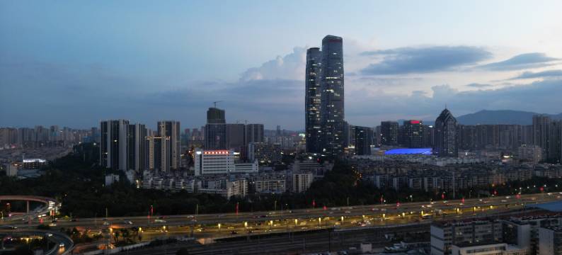 松逸酒店(昆明火车站店)图片