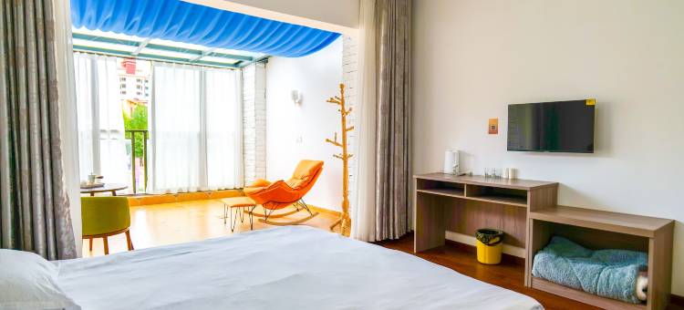 林芝雨鸣客栈图片