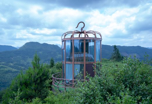 CLOUDHILLASKER Hotel Overview