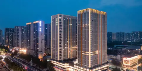 雲沐酒店(中原萬達廣場二砂地鐵站店)