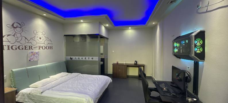 海伦天禧电竞宾馆图片