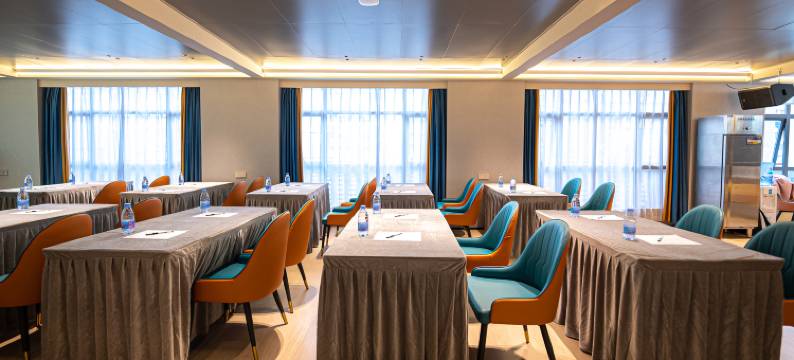 凡花悦璟酒店(惠州陈江南站天益城店)图片