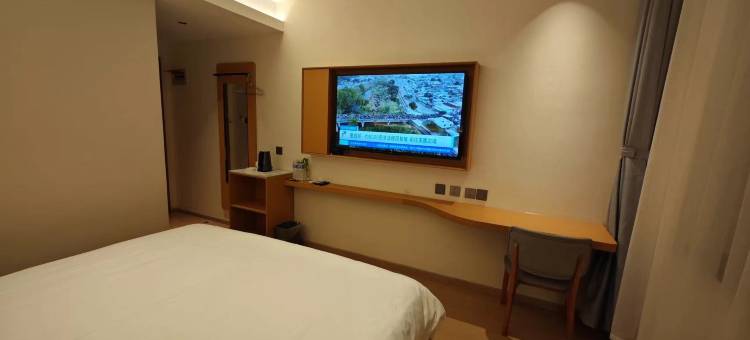 驿家365连锁酒店(元氏蟠龙路店)图片