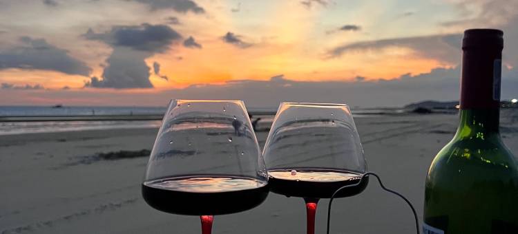 坐望山海民宿(侨港海滩店)图片