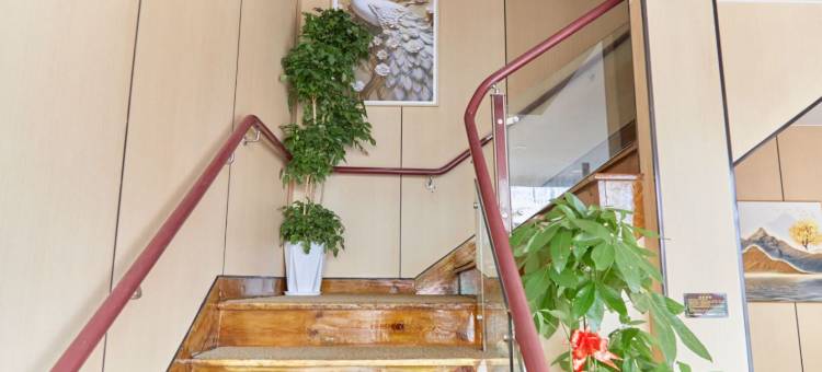 青岛新青海宾馆图片