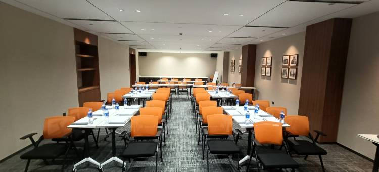 天津西站逸扉酒店图片