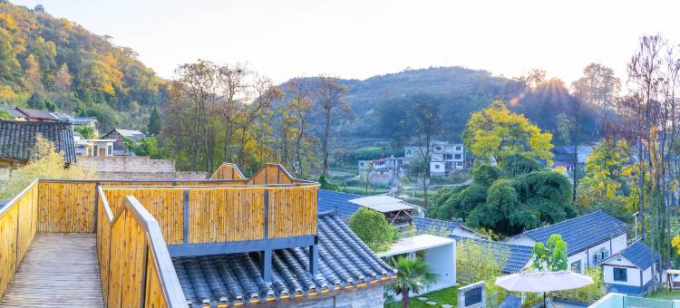 隐与·清风与落民宿图片