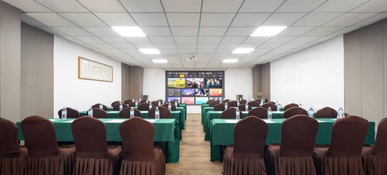 如家华驿酒店(丹东鸭绿江断桥滨江中路店)图片