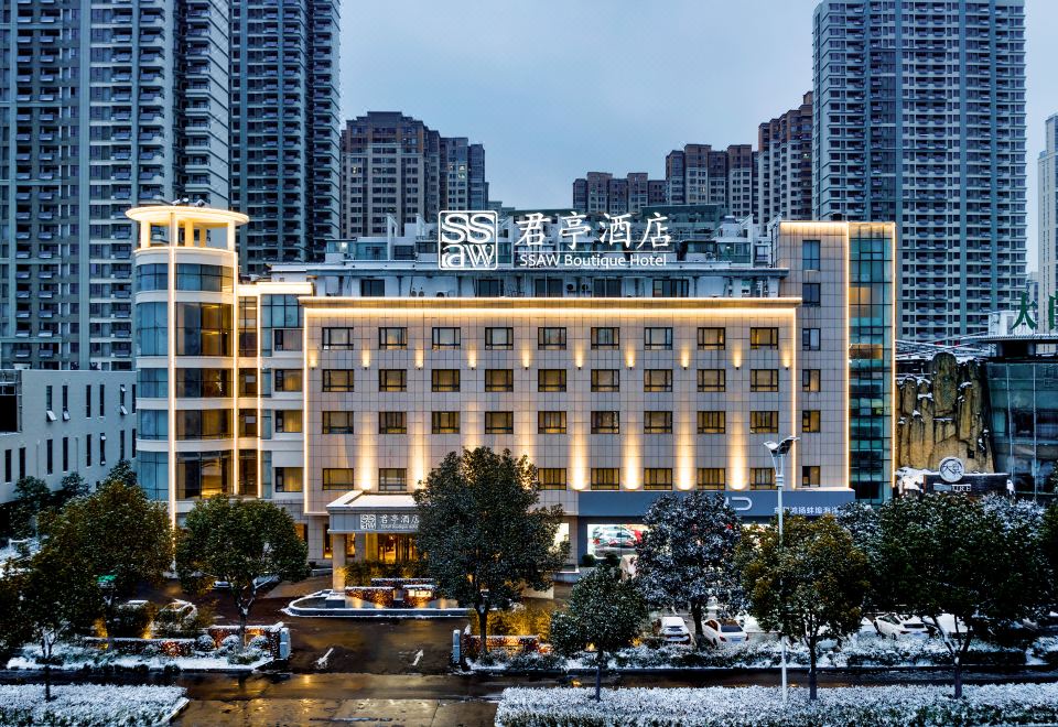 蚌埠君亭酒店(银泰万达店)外景图