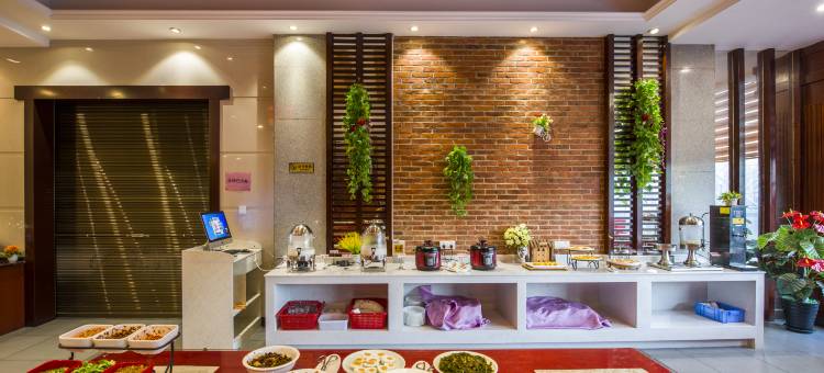 金丰大酒店(娄星广场春园步行街店)图片