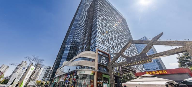 昆明鹿鸣春电竞酒店(万达广场店)图片