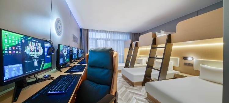 网鱼电竞酒店(杭州滨江星光大道店)图片