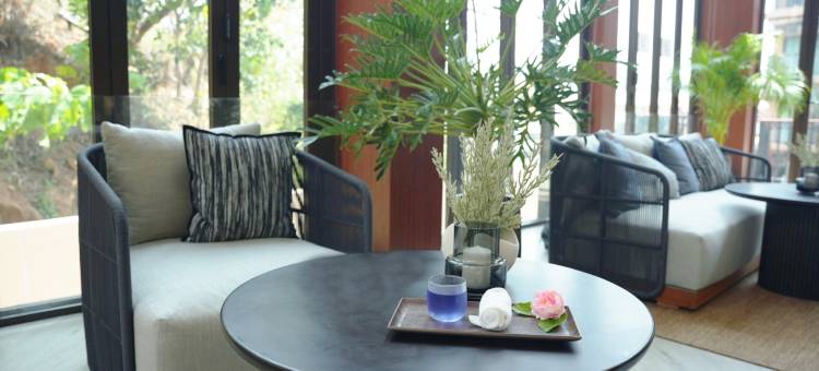 卡伦沙滩普莱德温德姆Trademark精选酒店(The Proud Karon Beach Phuket Trademark Collection by Wyndham)图片