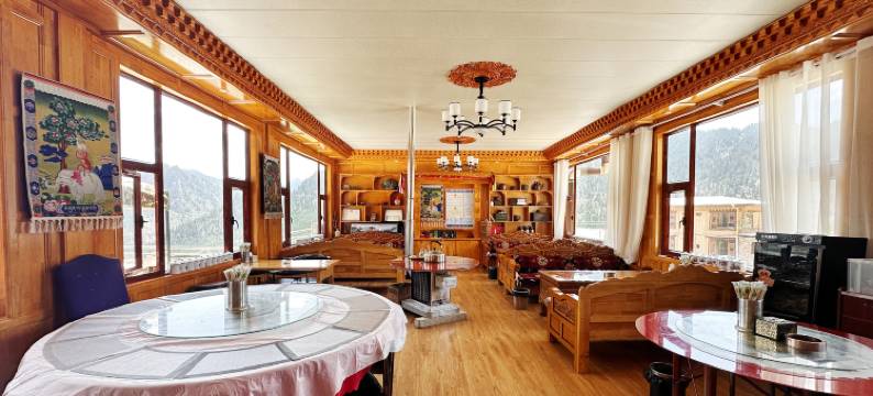 扎尕那格宗精品民宿图片