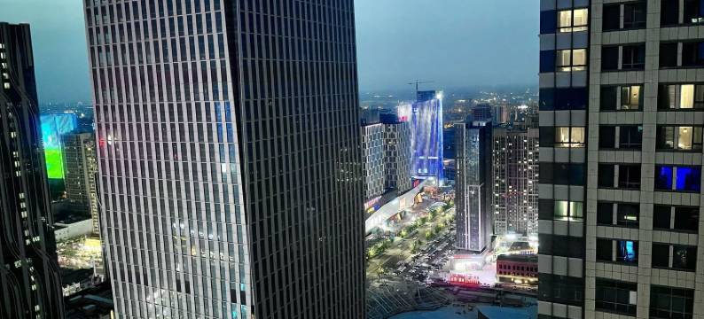 云观山民宿(高铁站万达广场店)图片