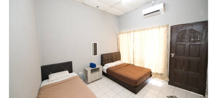 OYO 91011 伊曼霍姆斯泰瓜穆桑(OYO 91011 Iman Homestay Gua Musang)图片
