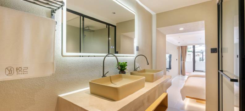 北戴河悦己酒店(石塘路步行街店)图片