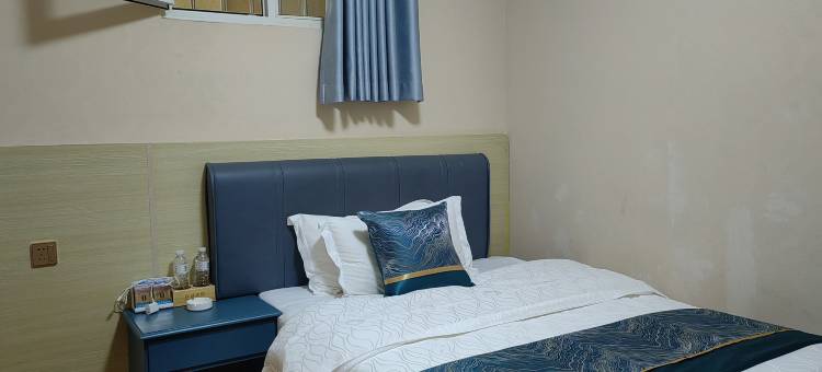 阿克苏众诚宾馆(步行街店)图片