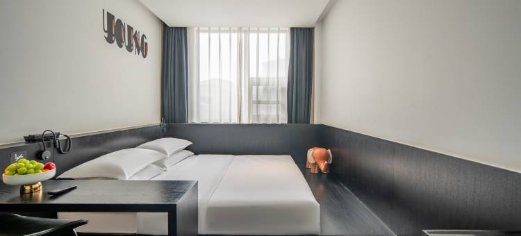 济南山大印象城漫亭轻居酒店图片