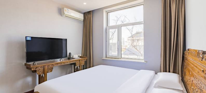 北京八达岭军都山酒店图片