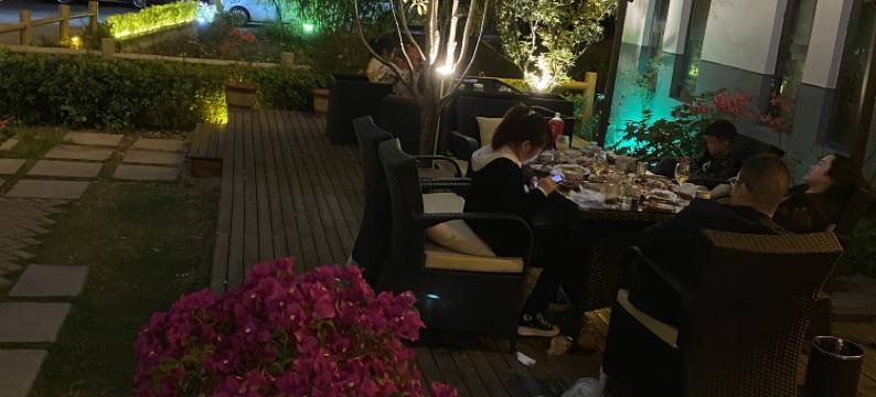 重渡沟月半弯酒店图片