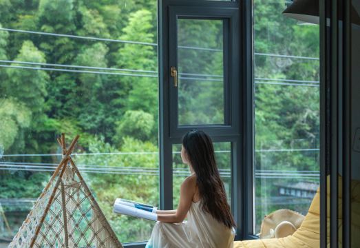 诗和远方Vally·漫山观景溯溪山野度假美宿（安吉浙北大峡谷店）外景图