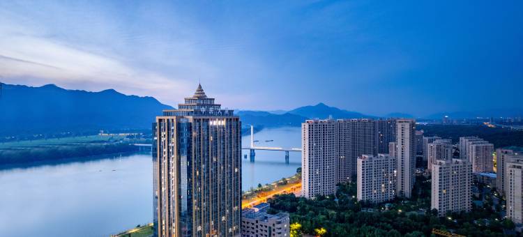 桐庐富春江瑰礼酒店图片