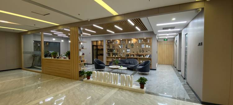 彩虹小居公寓(淞沪路店)图片