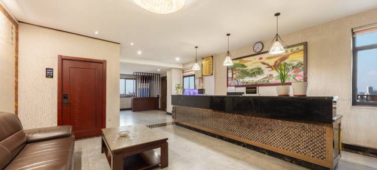 金太阳商务宾馆(岳阳高铁东站店)图片