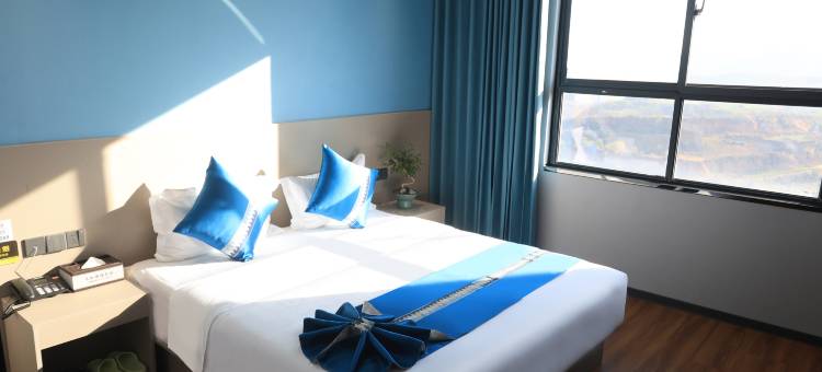 博雅酒店(郧阳区长岭客运站店)图片