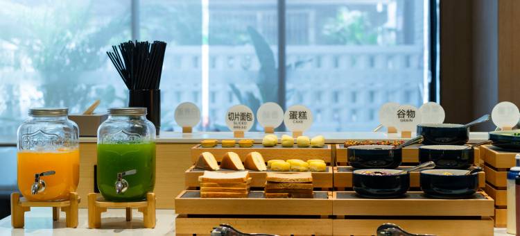 星程酒店(桂林两江四湖象鼻山景区店)图片