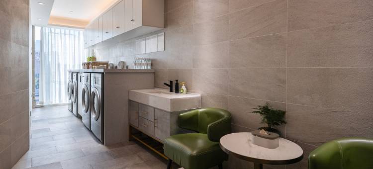 昆明大商汇儿童医院亚朵酒店图片