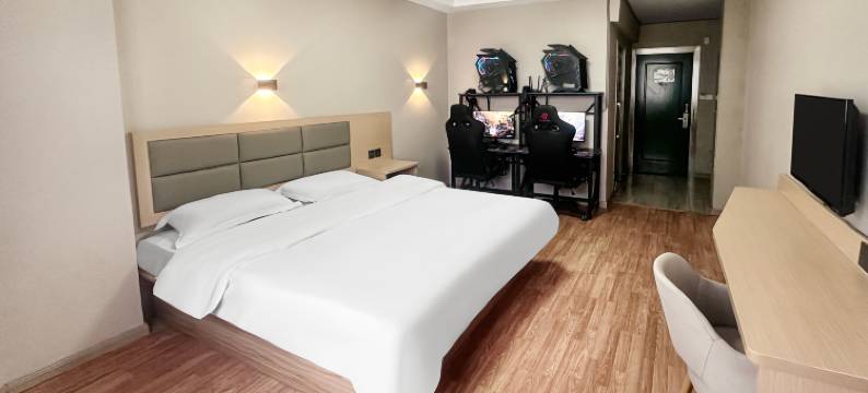 本色电竞酒店(上海火车站店)图片