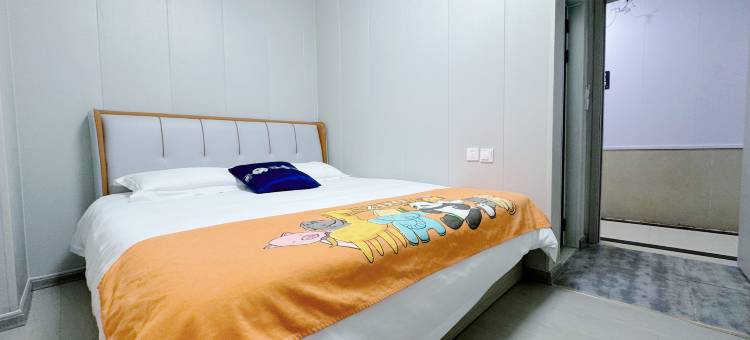 青岛璟柠酒店(台东步行街店)图片