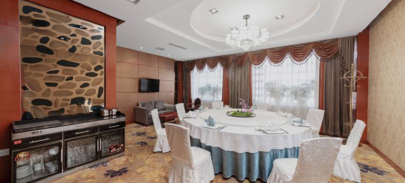 库尔勒园林宾馆(迎宾路店)图片