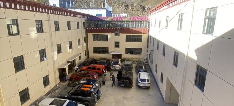 骏怡连锁酒店(阿里地区普兰县冈仁波齐风景区店)图片