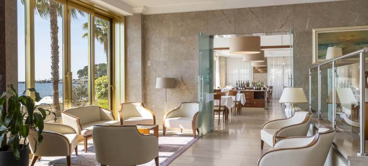 戴安诺码头宫殿 B&B 酒店(B&B Hotel Diano Marina Palace)图片