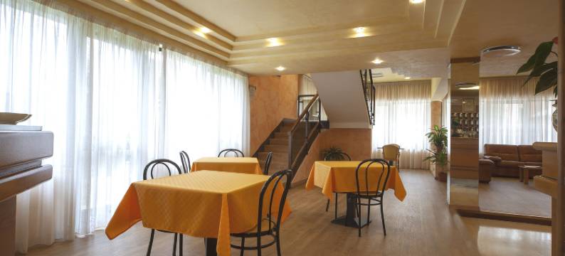 蓓妮蕾酒店(Hotel Pennile)图片