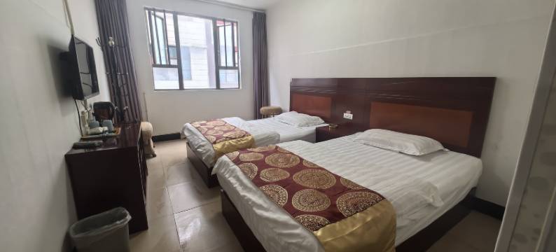 昆明金烁宾馆(双桥夜市美食街店)图片