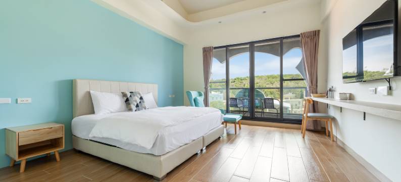 北极熊旅店图片