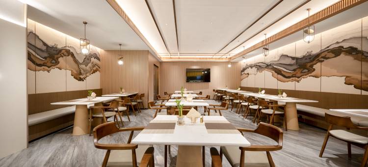 艺龙酒店(武汉黄鹤楼长江大桥店)图片