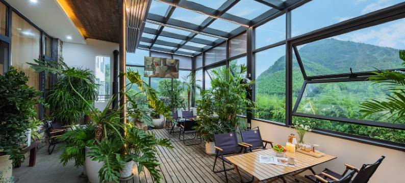 阅山云上.270°山景溯溪Villa度假美宿(安吉云上草原游客中心店)图片