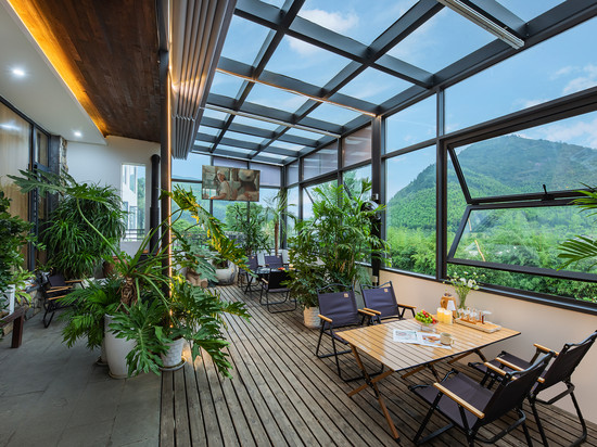 阅山云上.270°山景溯溪Villa度假美宿(安吉云上草原游客中心店)