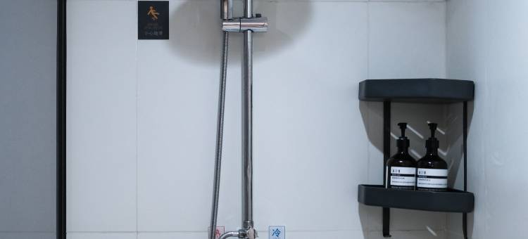 艺选酒店(伊犁奎屯市中心公园店)图片