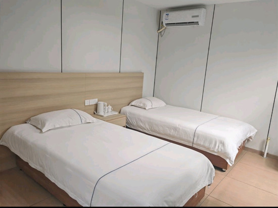 易威斯智能电竞酒店