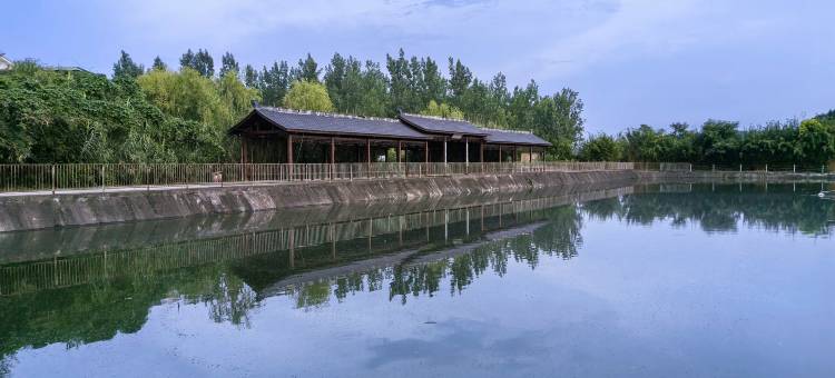 两湖度假酒店图片