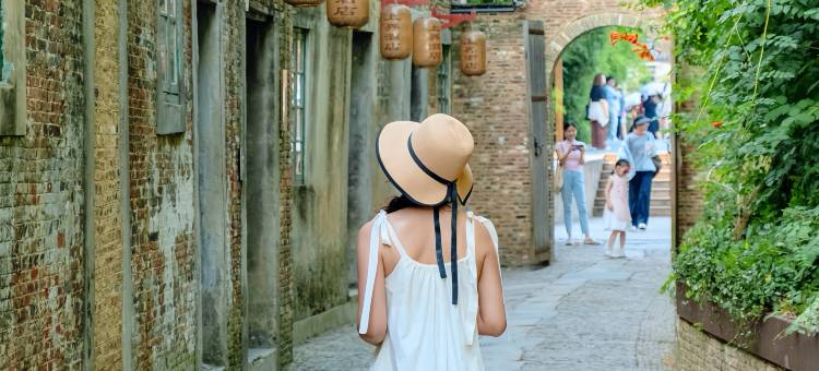 景泰酒店(景德镇陶阳里景区人民广场店)图片