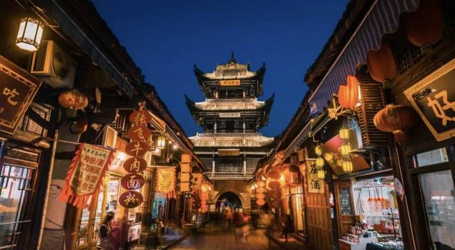 依恋江畔·傍水庭院·度假客栈(阆中古城华光楼店)图片