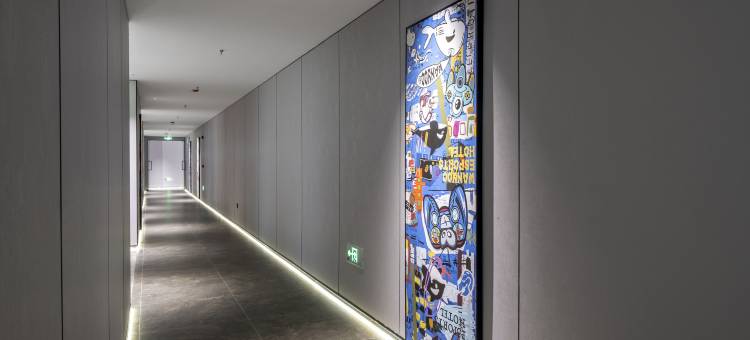 网鱼电竞酒店(武汉汉口火车站南广场店)图片