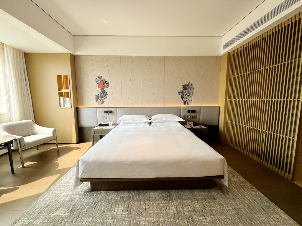 Fuding International HotelOver view